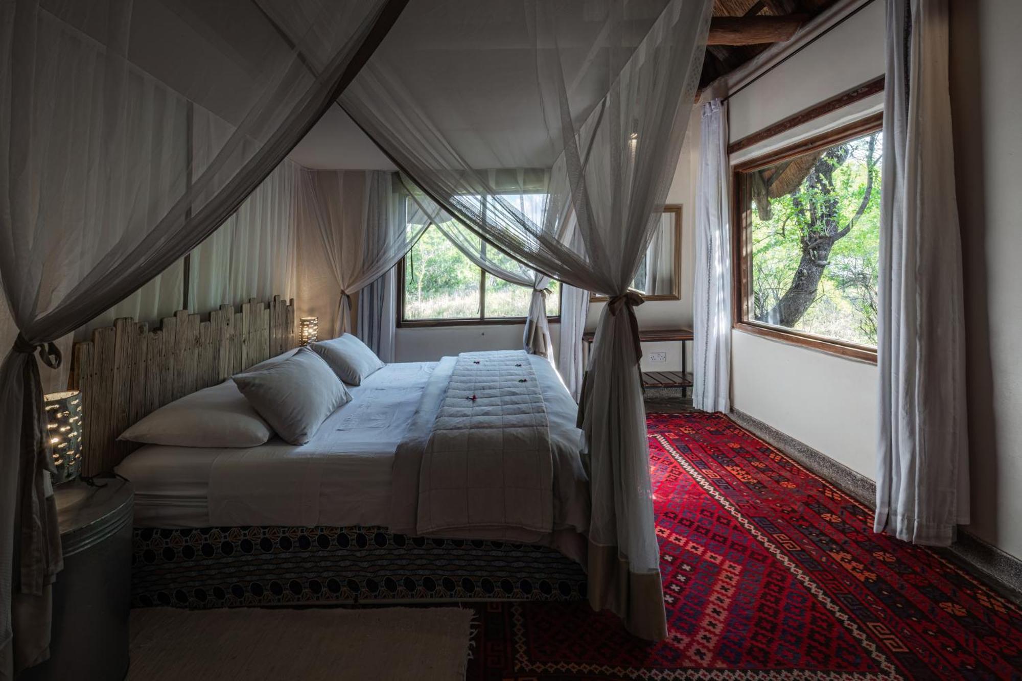 Chundukwa River Lodge - Self Catering House Ливингстон Экстерьер фото